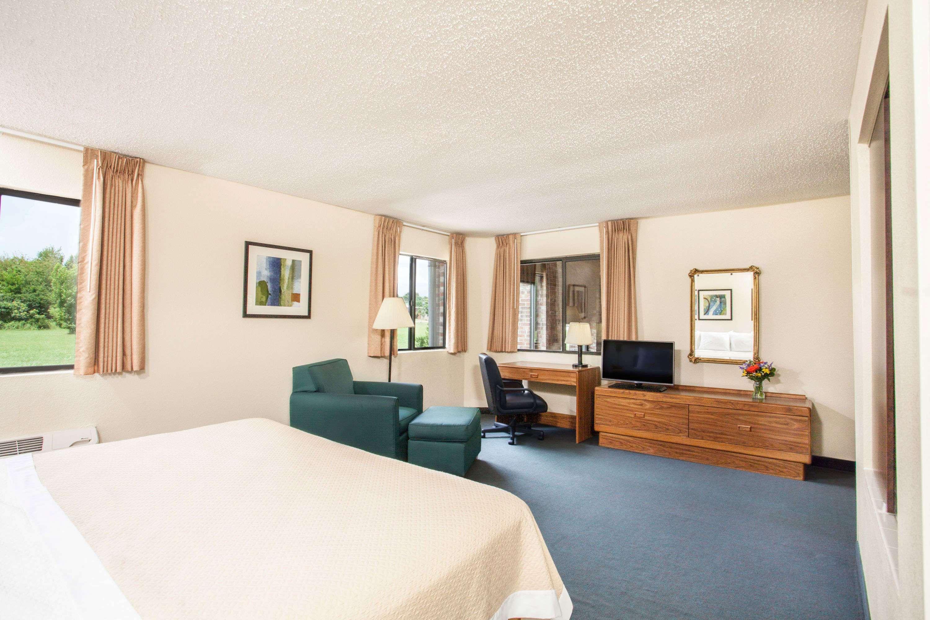 Days Inn By Wyndham Glasgow Εξωτερικό φωτογραφία