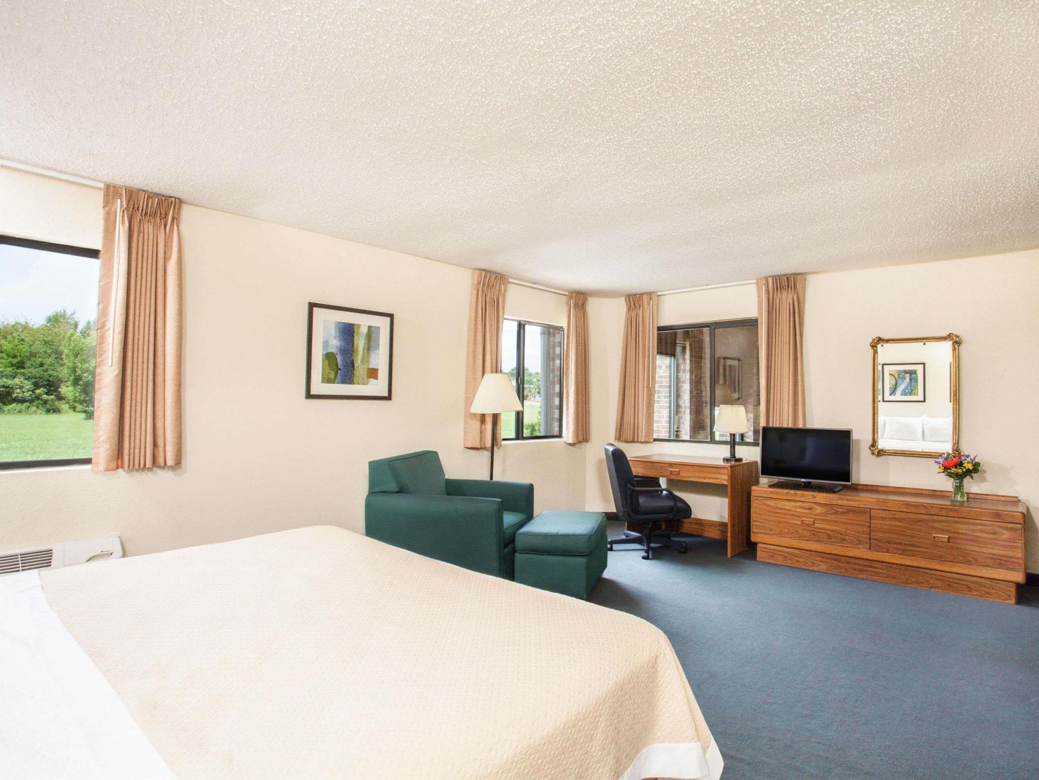 Days Inn By Wyndham Glasgow Εξωτερικό φωτογραφία