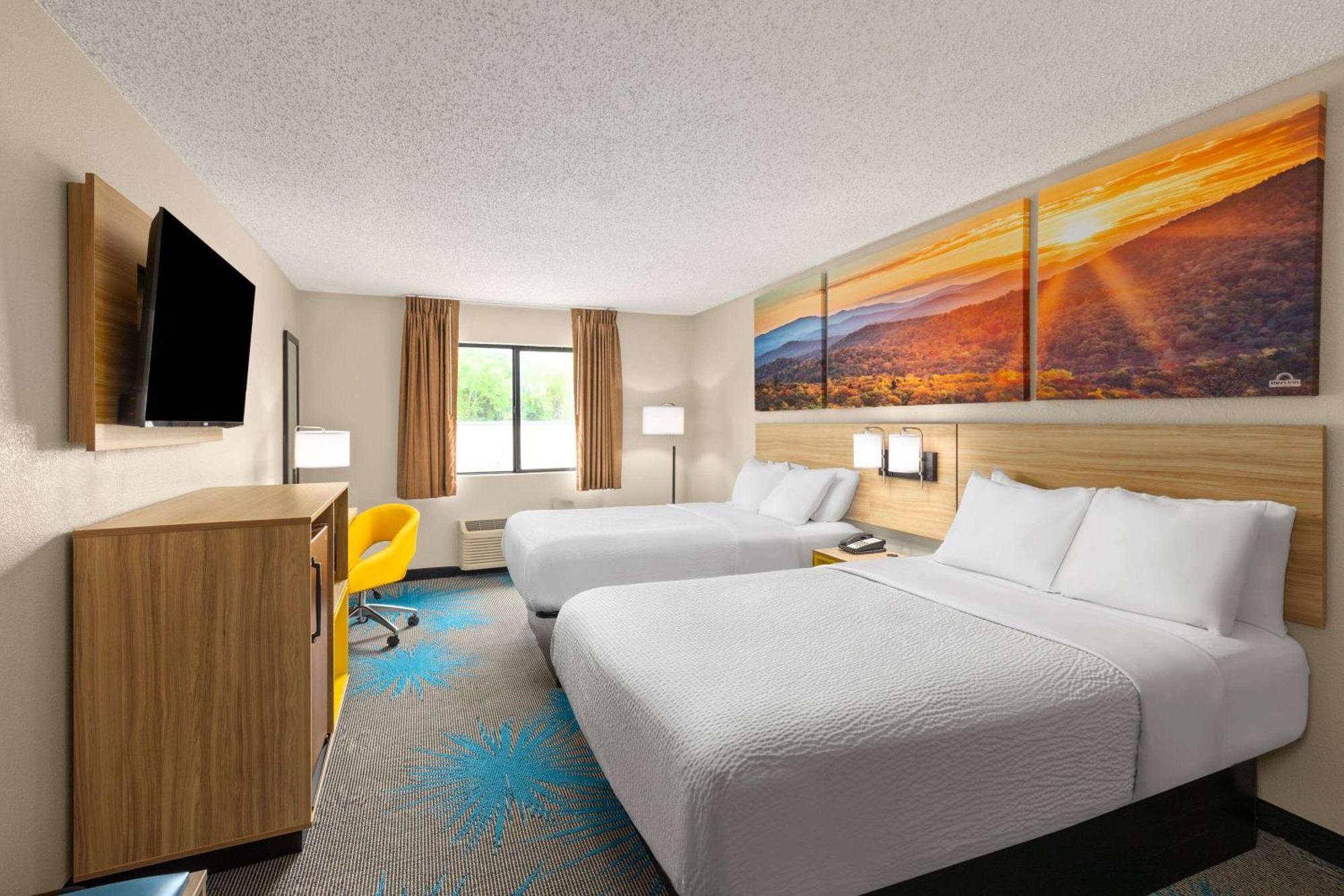Days Inn By Wyndham Glasgow Εξωτερικό φωτογραφία