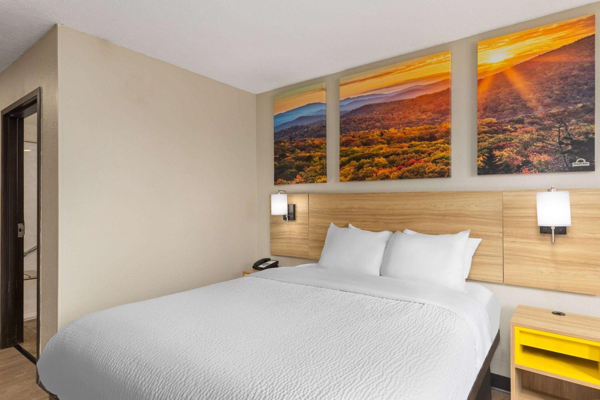 Days Inn By Wyndham Glasgow Εξωτερικό φωτογραφία